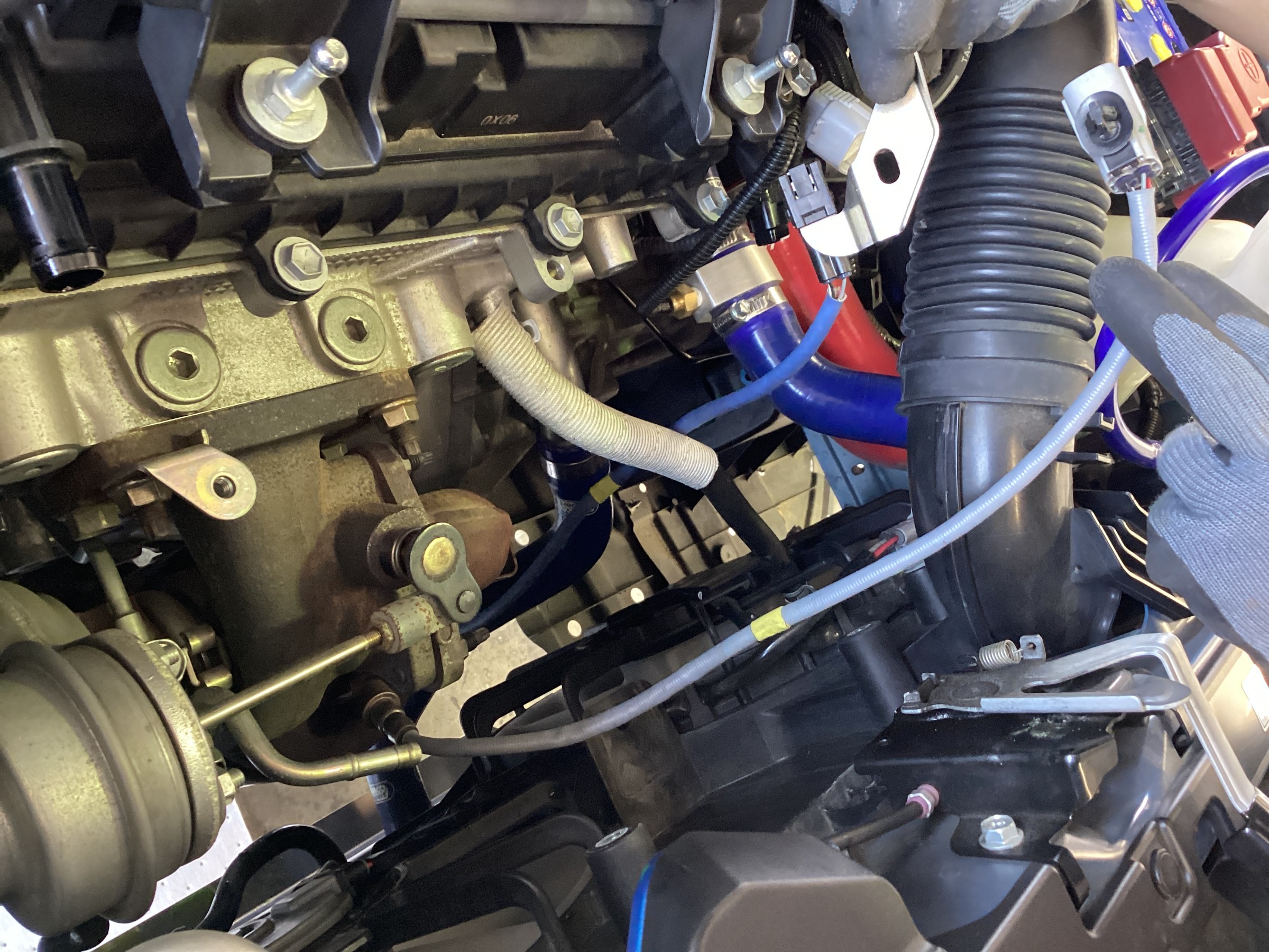 スイフトスポーツ ZC33S アップグレードターボ装着します
