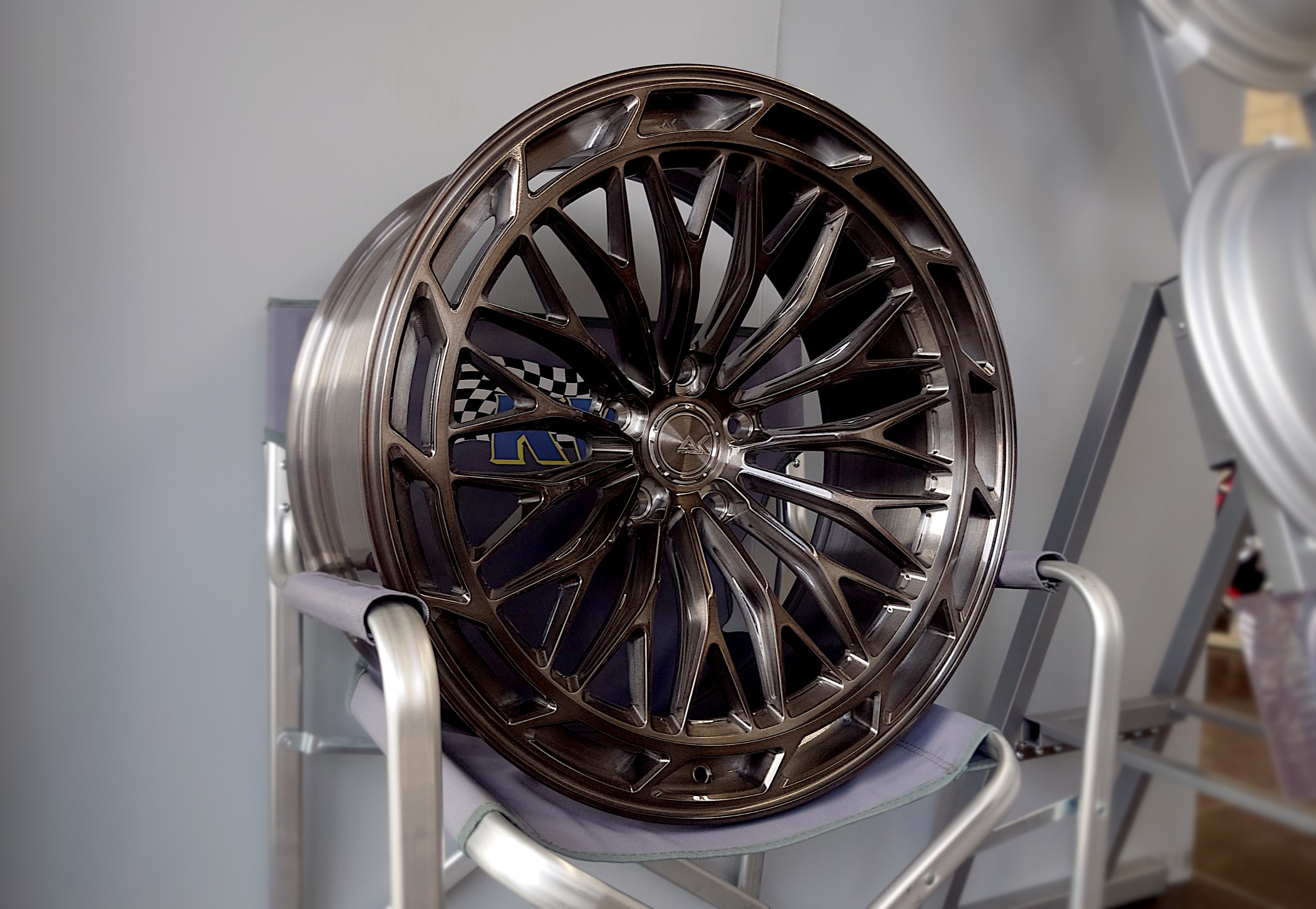 北海道内で唯一 !! AK FORGED（エーケーフォージド） を絶賛展示中です