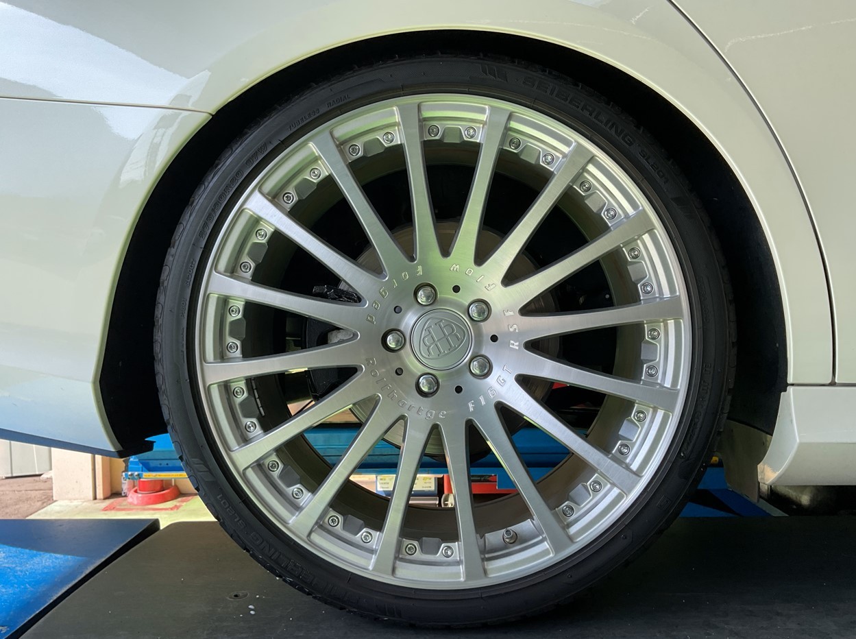 スタッフが撮影・加工した画像です