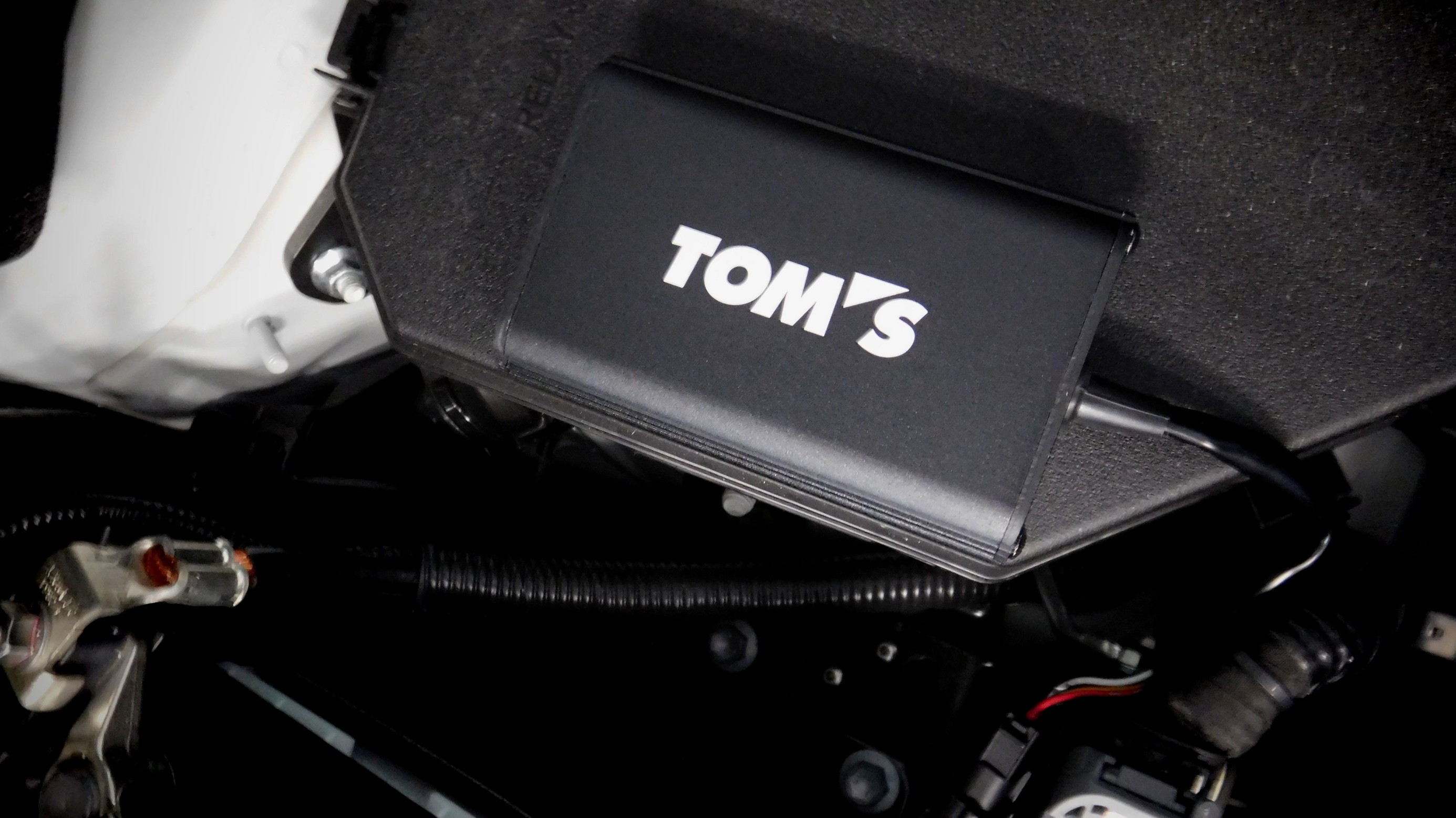 マート トムス パワーボックス Tom's Power Box thecarestaff.com