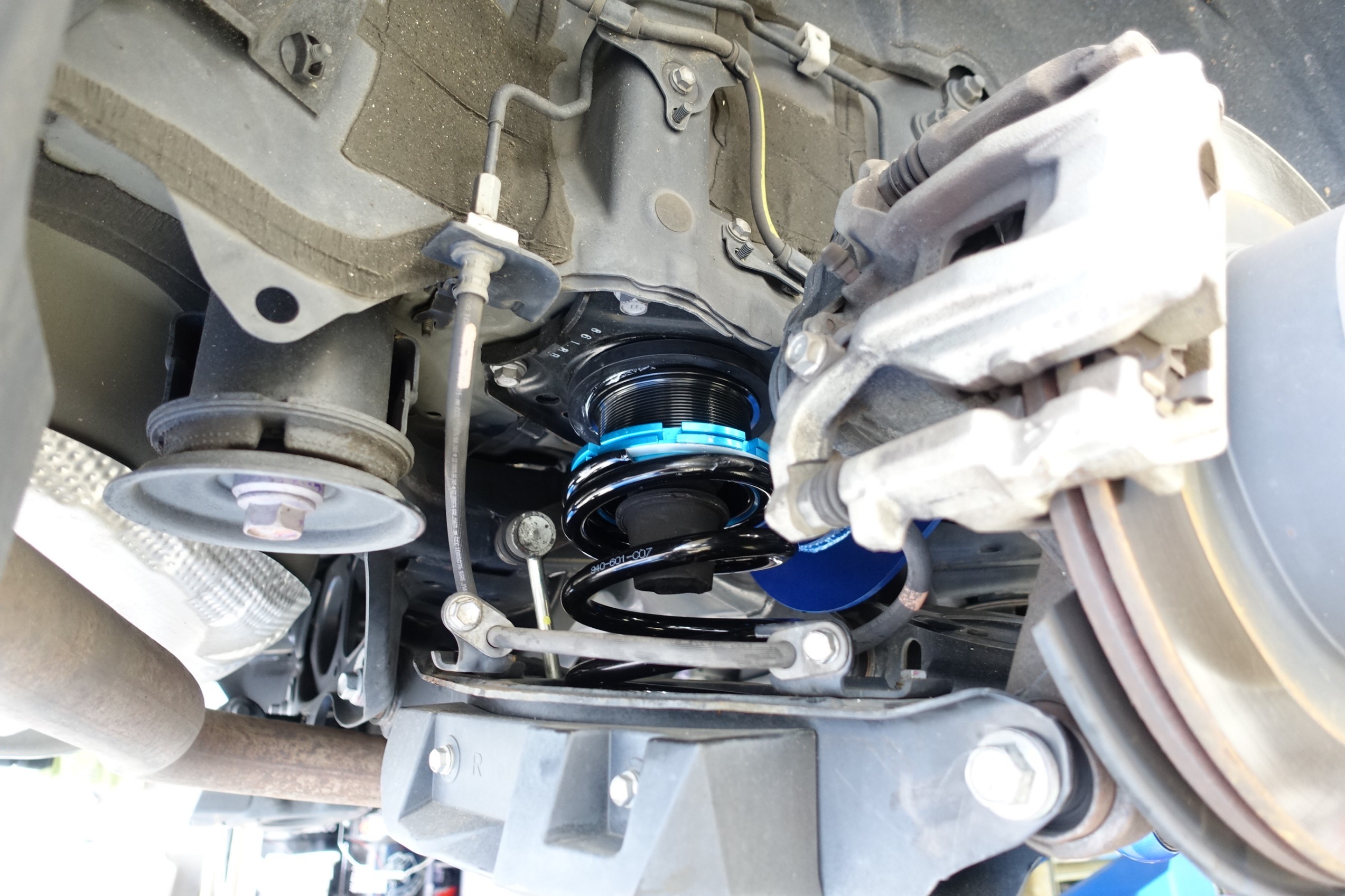 タイヤホイールと車高調を投入して“車名通り”の快適な乗り味をゲット