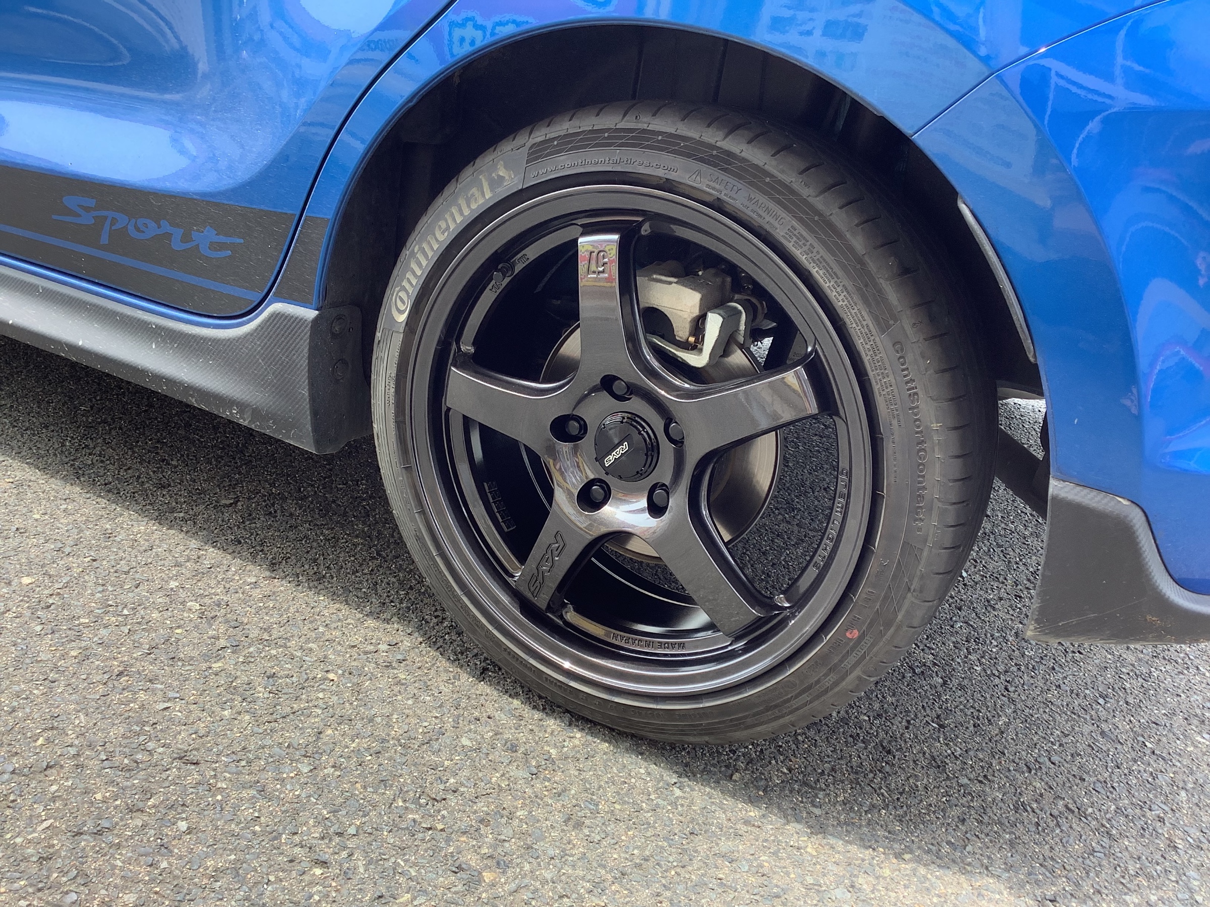 ZC33S スイフトスポーツ × gram LIGHTS 〈 57CR spec M 〉 | スズキ