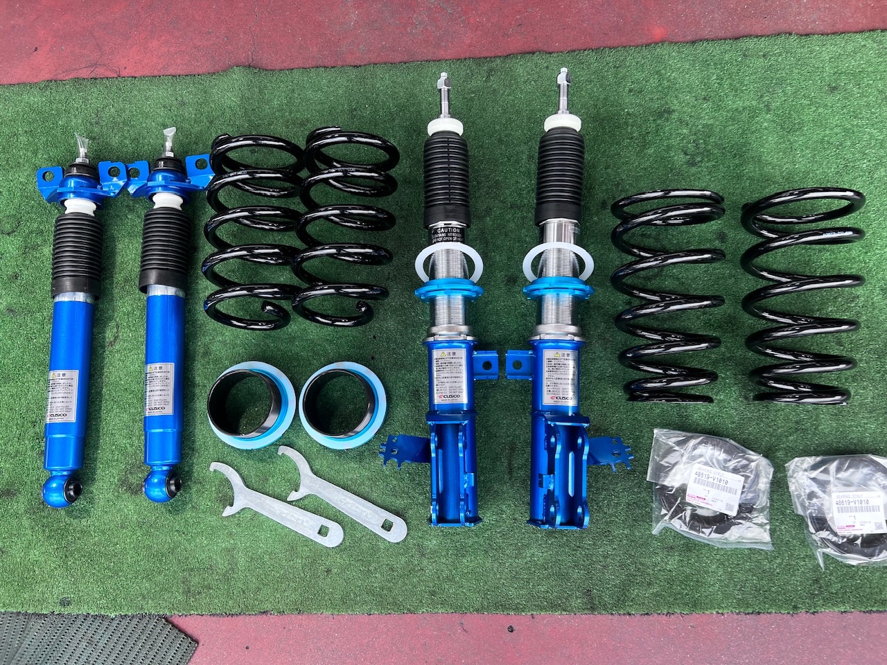 40アルファード CUSCO車高調 足回り交換 《 TOYOTA ALPHARD AAHH45W x