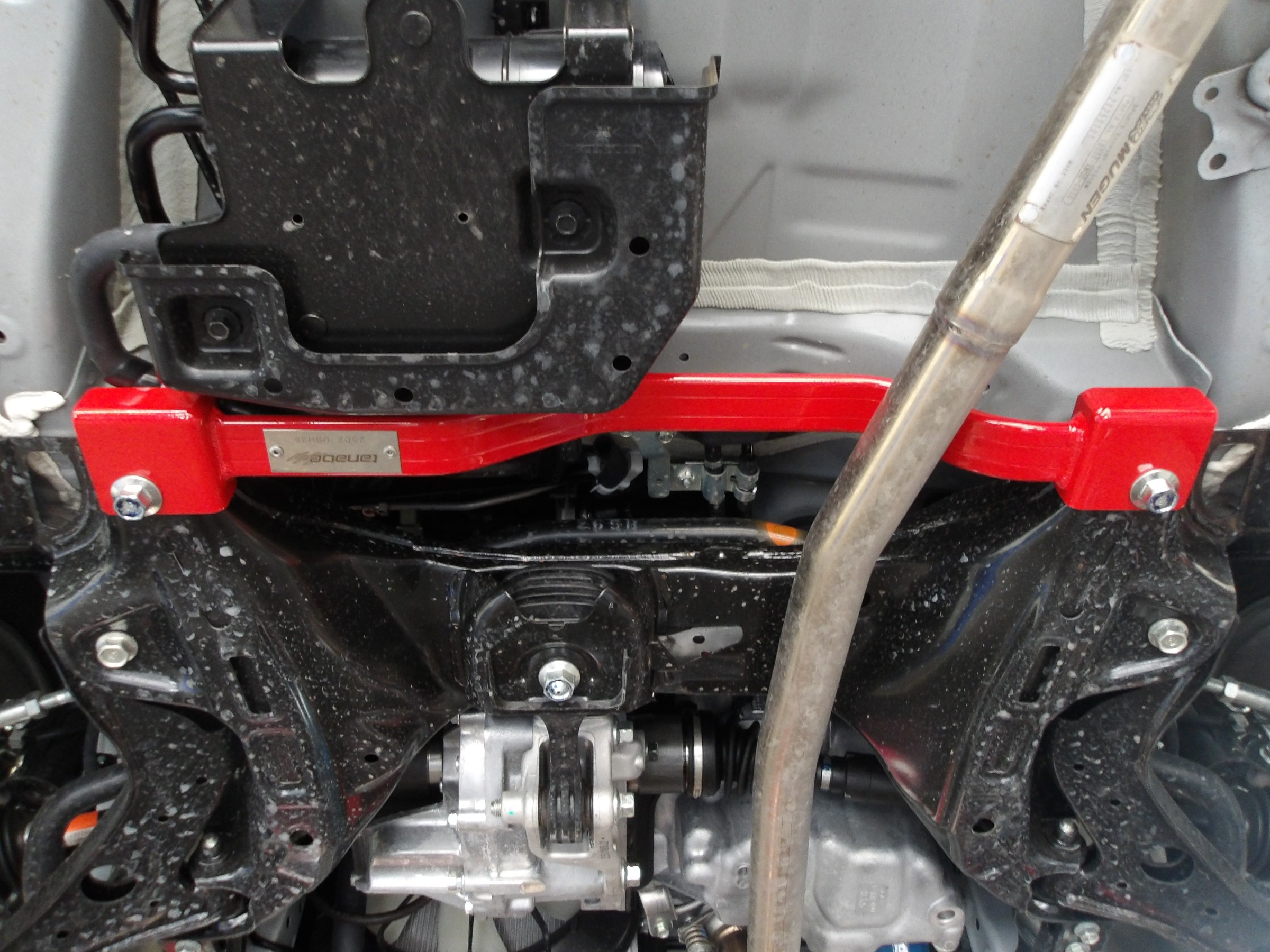 NｰONE（JG3）タナベ製補強パーツ「SUSTEC：アンダーブレース（フロント