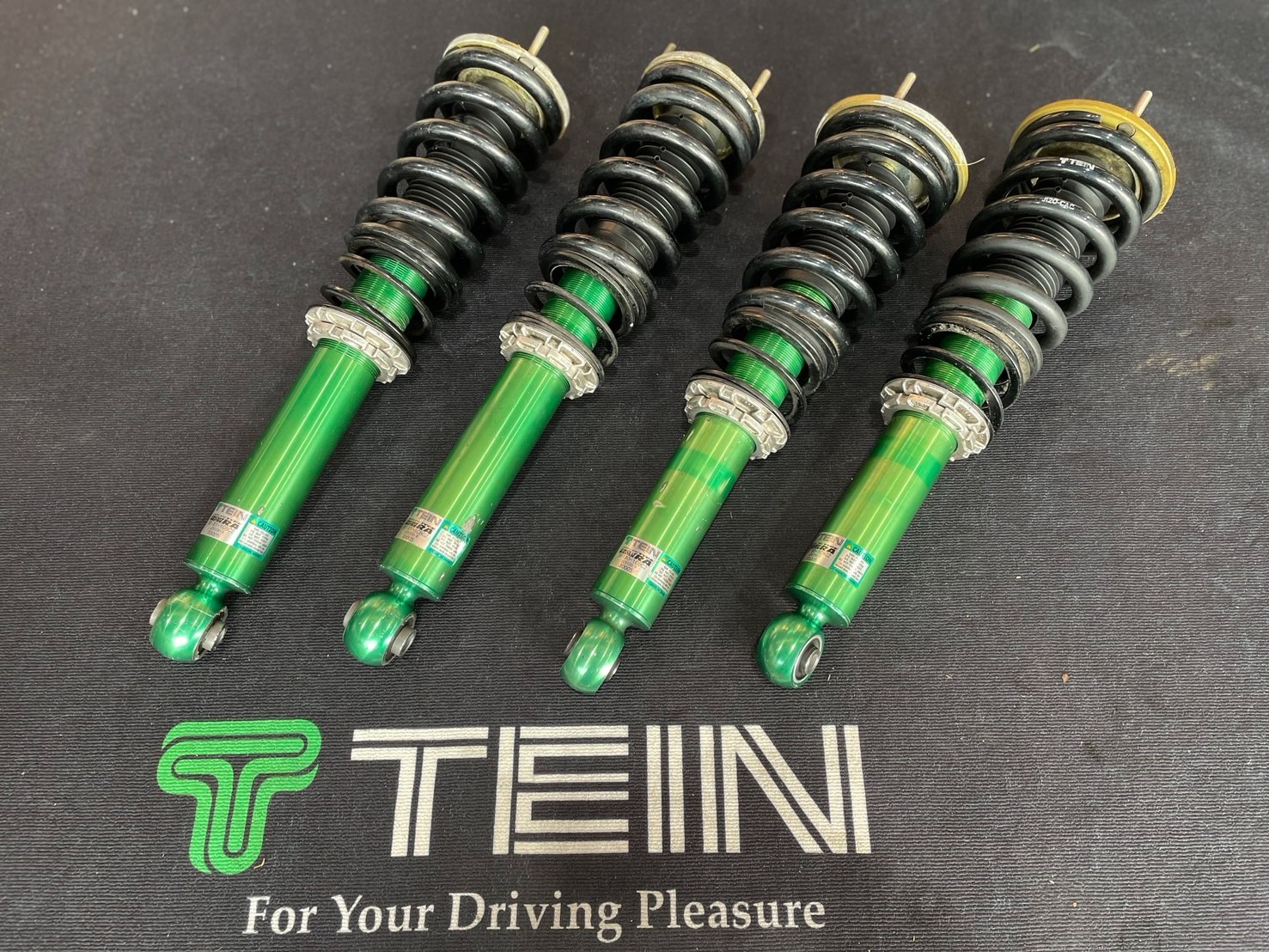 ☆テイン 車高調 オーバーホール☆ | トヨタ マークII 足まわり