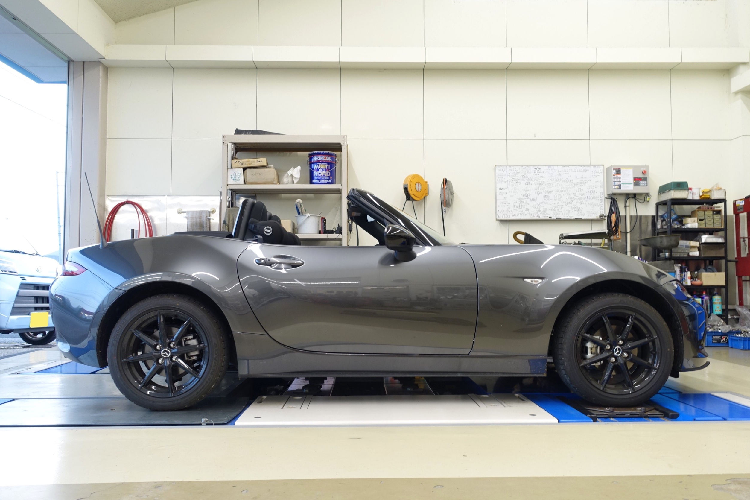 当店一番人気の車高調はNDロードスターでも一番人気！マツダ