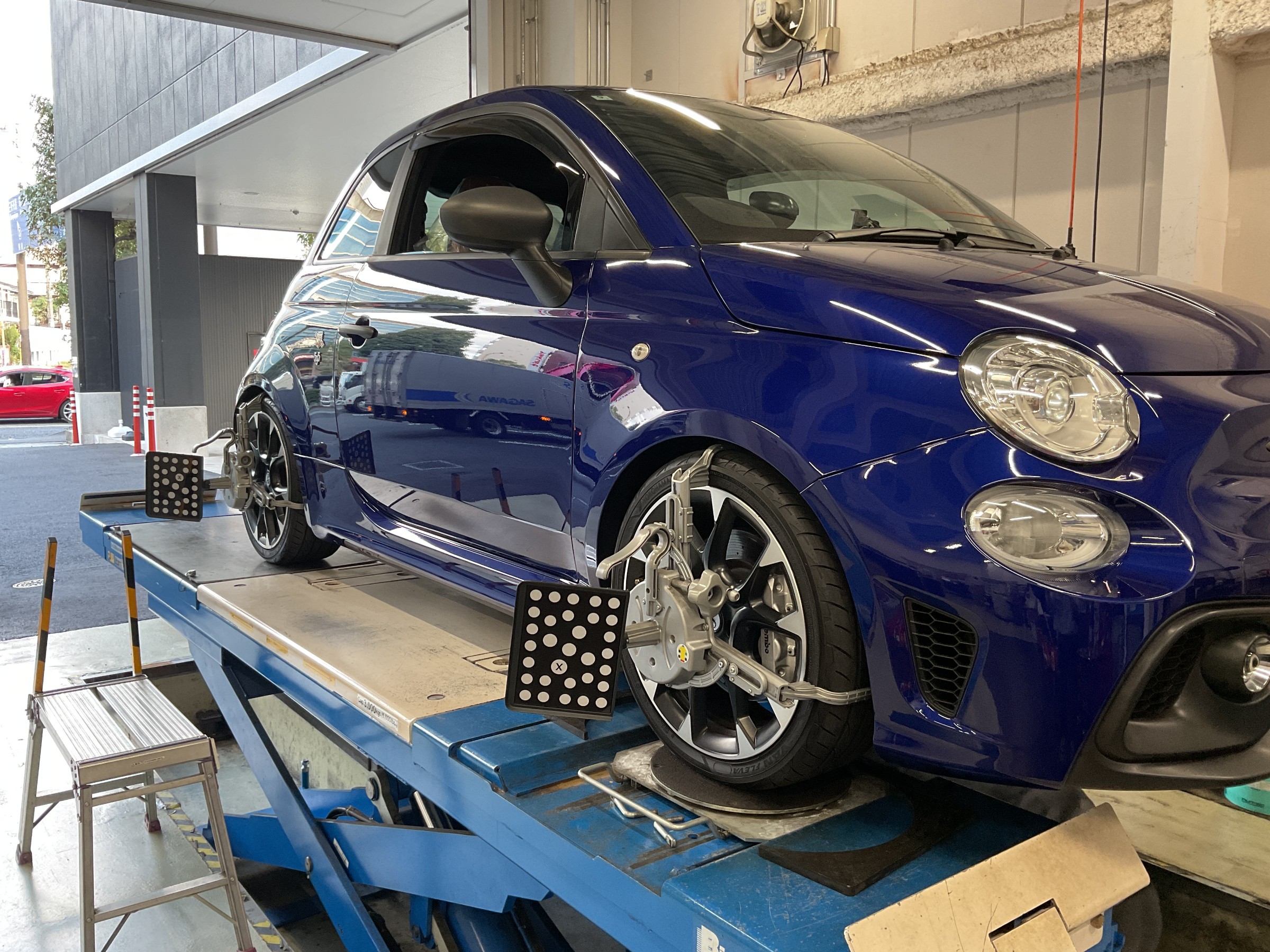 アバルト595コンペティツィオーネ 車高調取り付け | アバルト 595