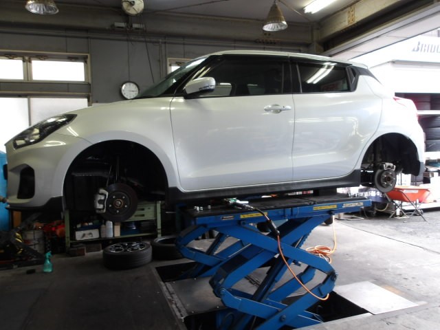 スイフトスポーツ（ZC33S）ブリヂストンタイヤ「ポテンザ アドレナリン