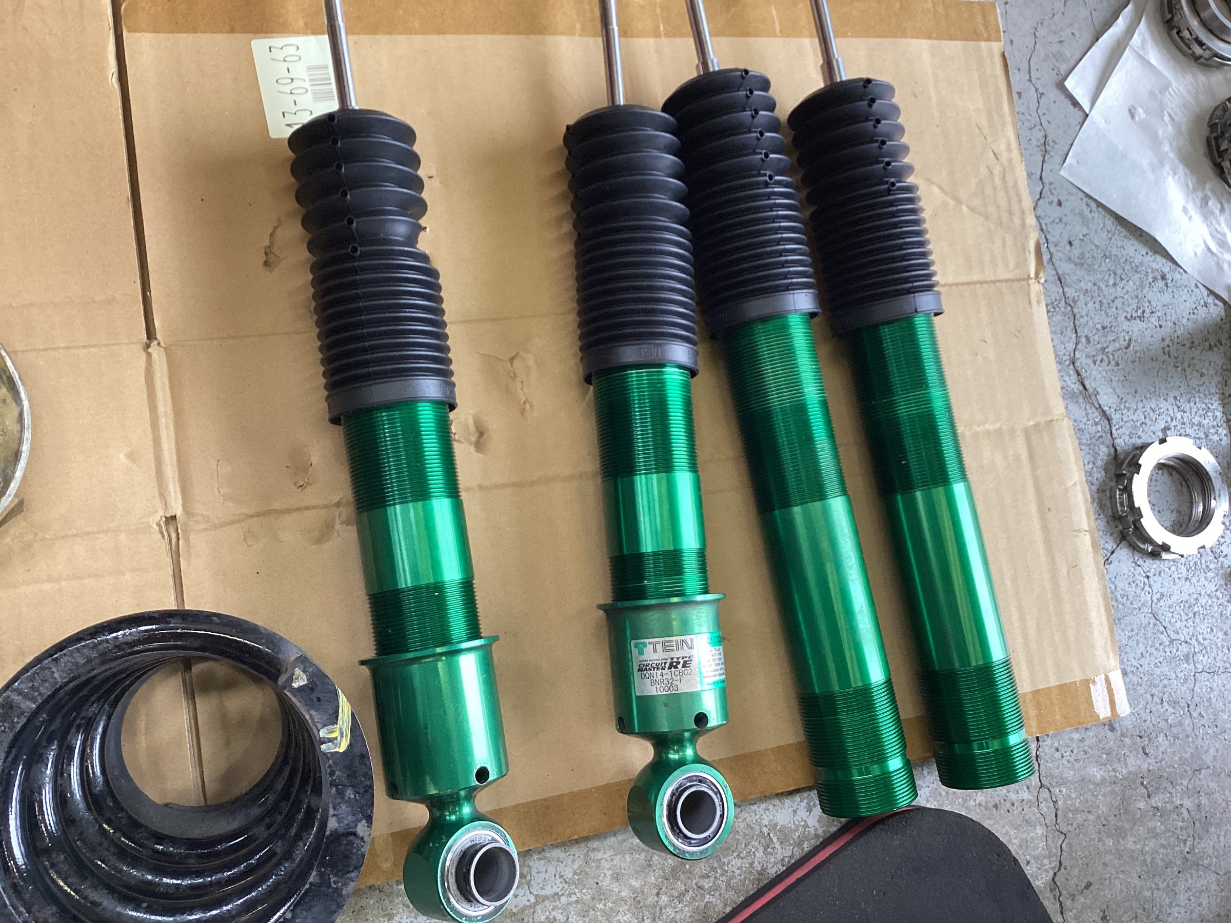 TEIN車高調オーバーホール！ | 日産 スカイラインGT-R 足まわり