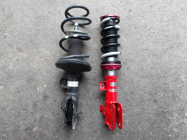 エブリイワゴン（DA17W）タナベ製車高調「サステック プロ CR」装着