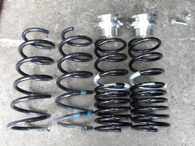 エブリイワゴン（DA17W）タナベ製車高調「サステック プロ CR」装着