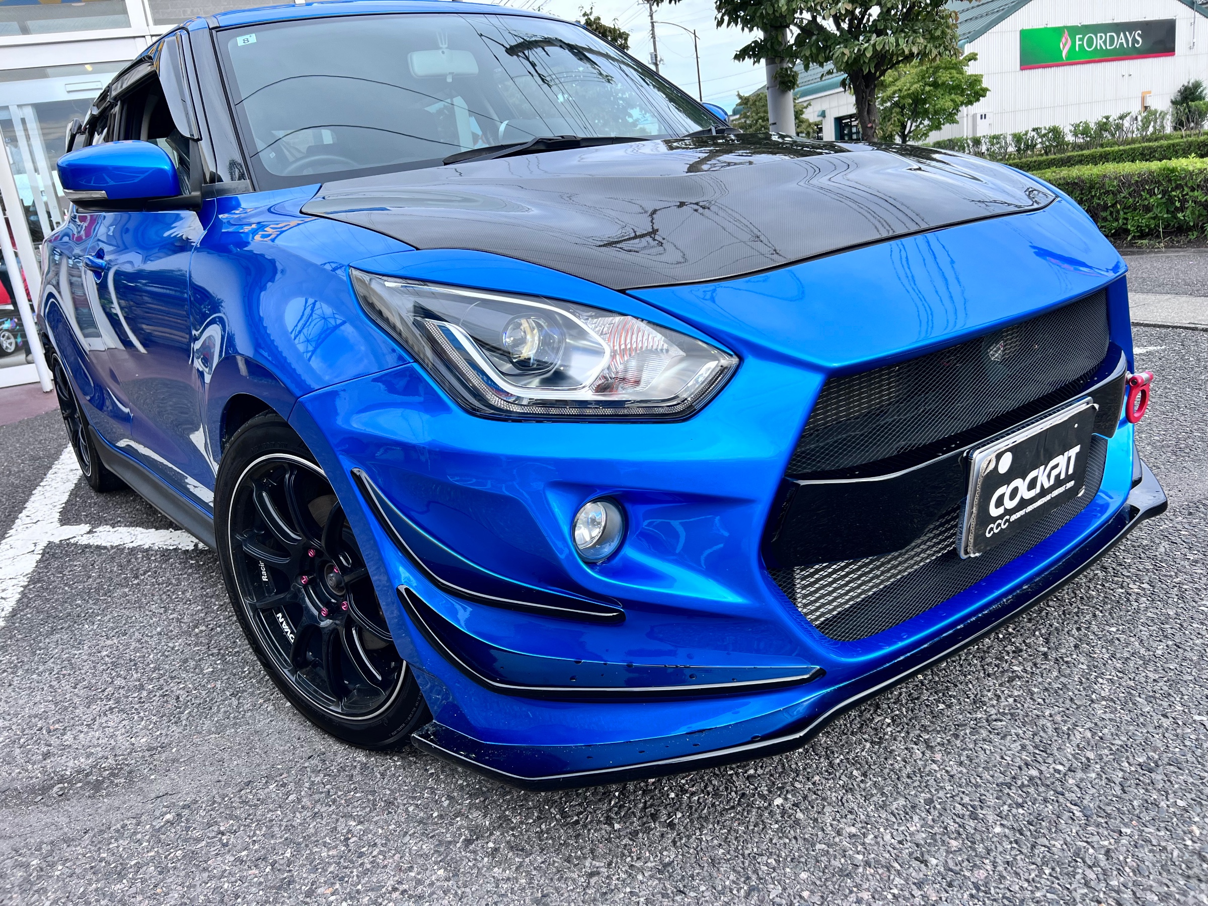 スイフトスポーツ カスタマイズ事例：ZC33S × アドバンレーシング