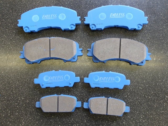 フェアレディZ（RZ34）エンドレス製スポーツブレーキパッド「MX72（F&R