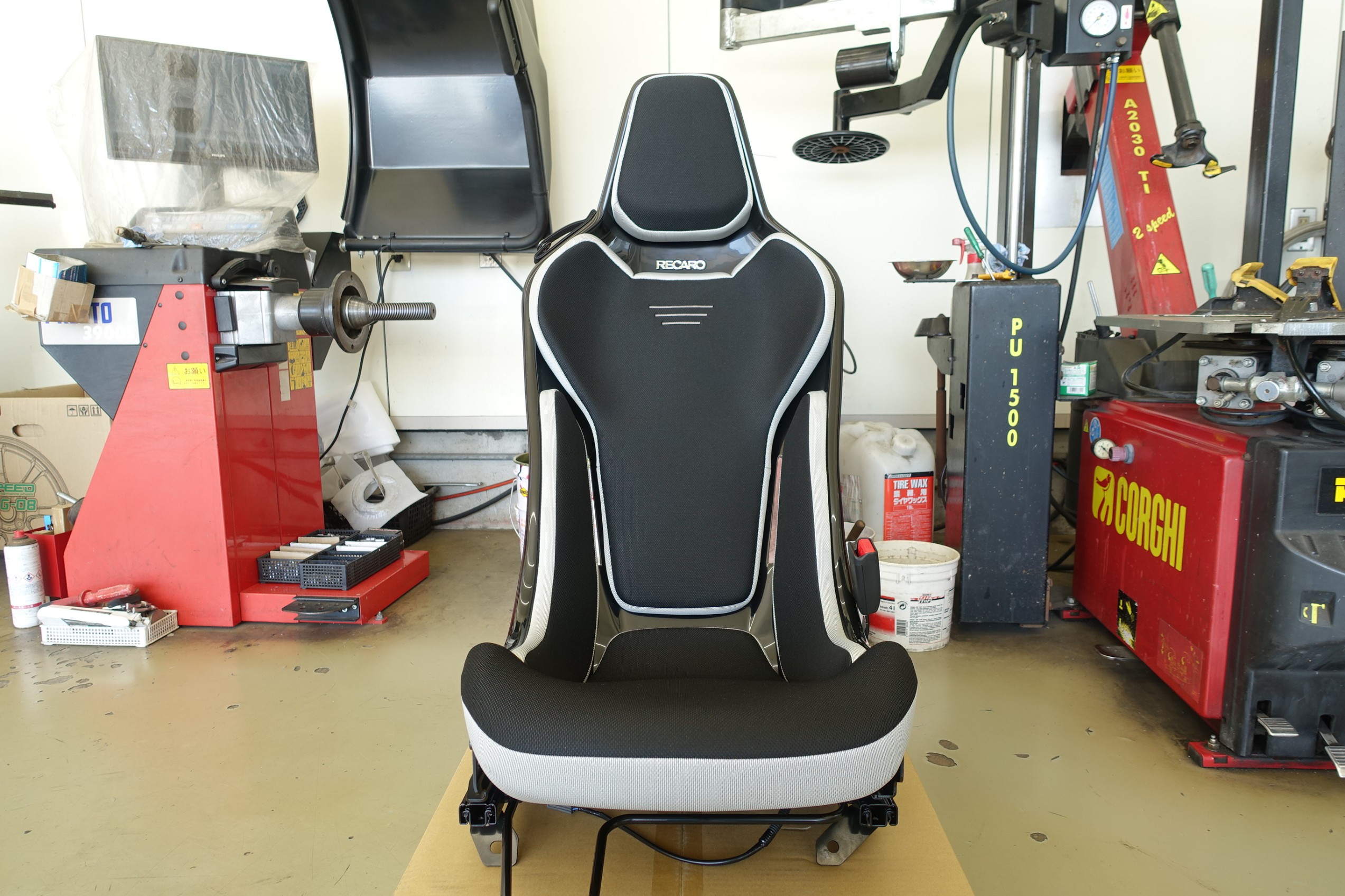 rikako_50様リクエスト 多くの装着データを活かしてベストポジションに仕上げました！マツダ