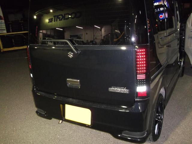 REIZ製LEDスモーク テールランプ DA64W エブリイ スクラムワゴン