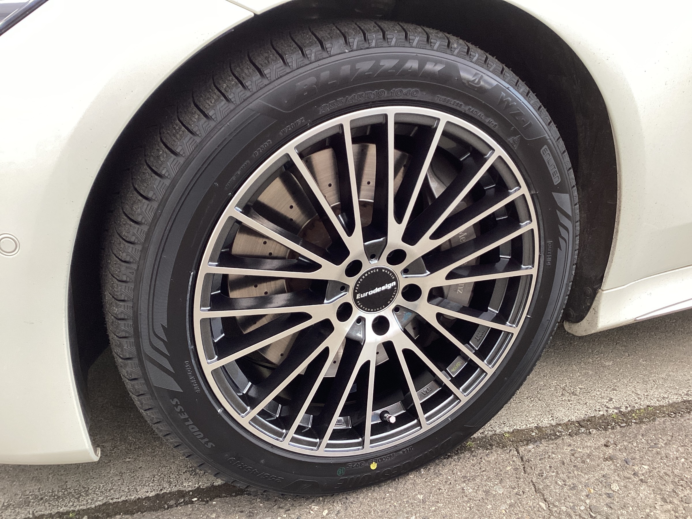 スタッドレスタイヤ装着！ | スタッフ日記 | コクピット 名取 | 車の