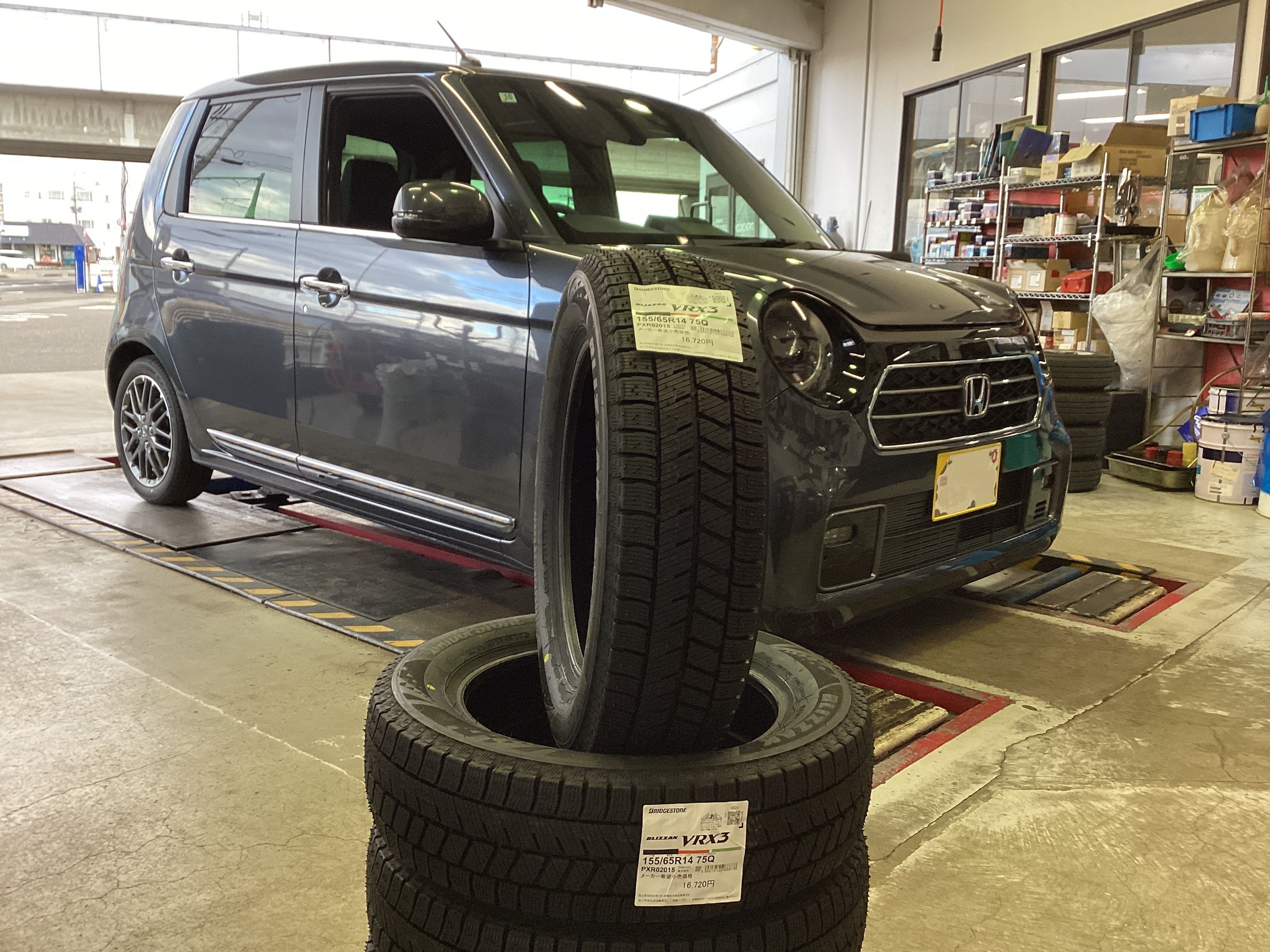 スタッドレスタイヤ装着！ | スタッフ日記 | コクピット 名取 | 車の