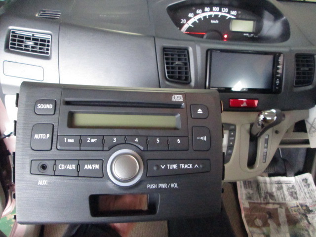 ダイハツ ムーヴ La100 パナソニック ナビ Cn R300wd 取り付け でんきかんけいのさぎょうにっき スタイルコクピット 桑名 お店の取付加工事例紹介