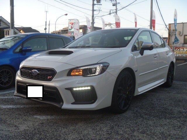 WRX STIのライトチューニング☆ | スバル WRX STI HID・LED（その他電装系） HID・LED（その他電装系） > LEDバルブ取り付け  | アフターパーツ取り付け事例☆ | コクピット 麻生 | お店の得意技紹介