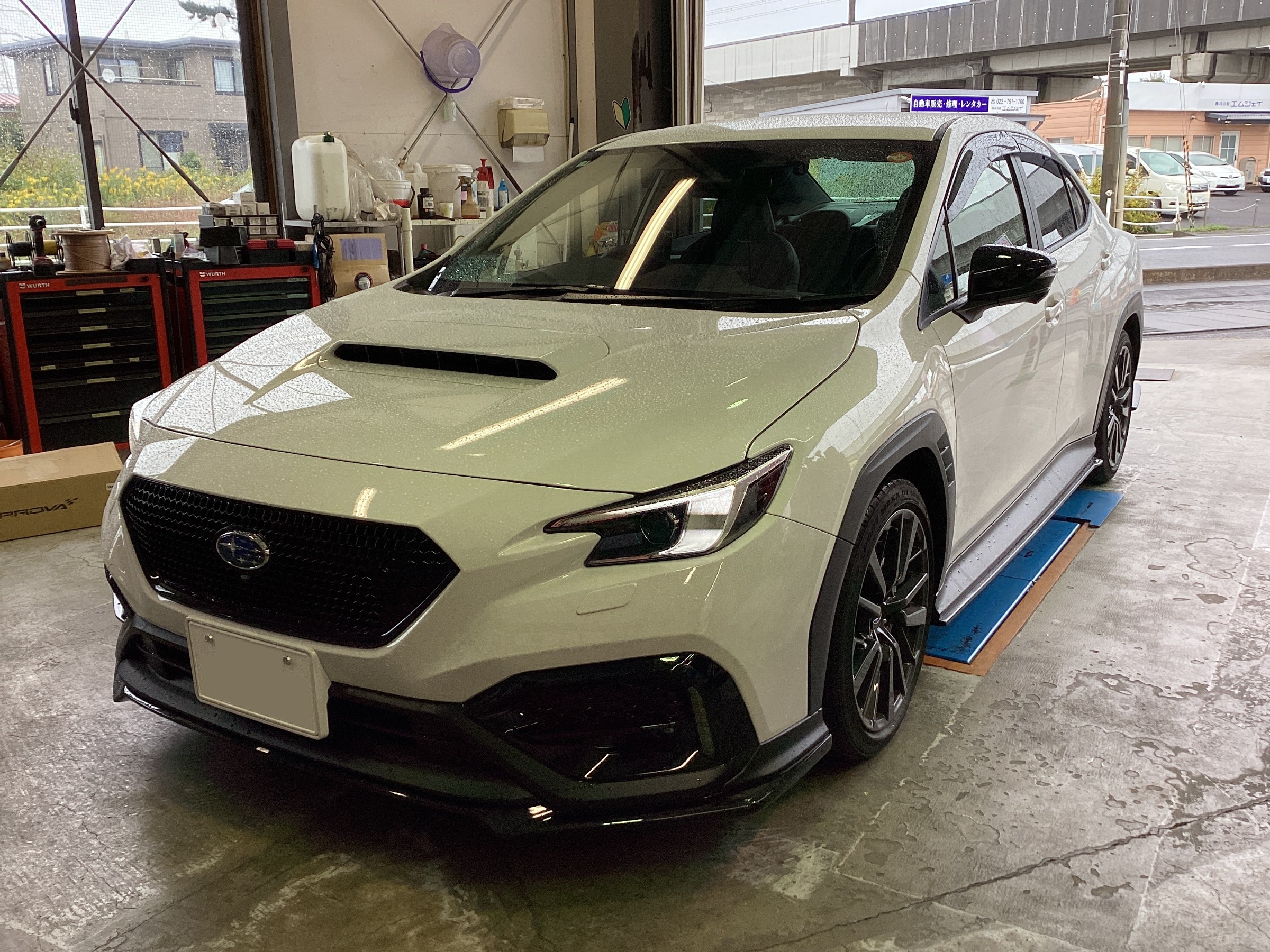 WRX S4 STI VBH スプリングを取り付けます！ | スバル WRX S4 足