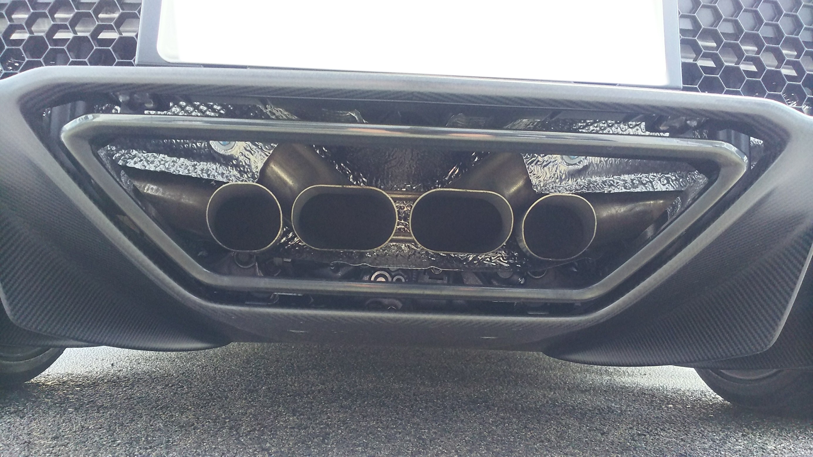 ついにご来店 Nc1 ホンダ Nsx スタッフ日記 コクピット モリオカ 車のカスタマイズにかかわるスタッフより