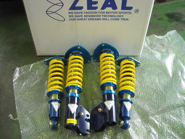 インプレッサ WRX STi(GRB) 足回り交換 | カスタマイズ別ショーケース