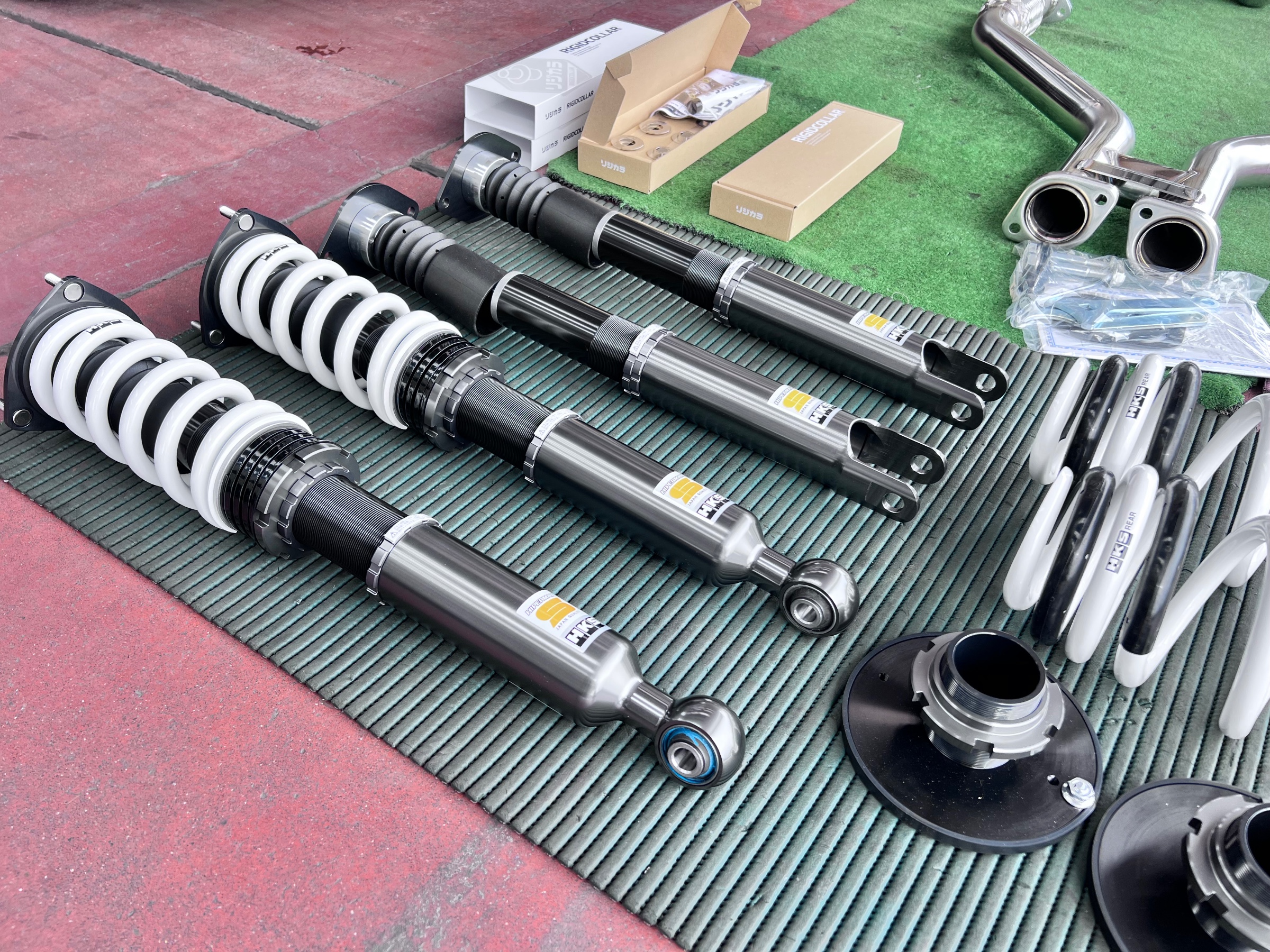 日産 フェアレディZ RZ34 【RAYS ボルクレーシング TE37 SAGA S-plus