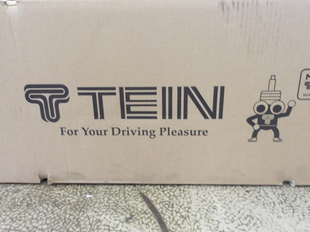 ヤリス（MXPA10）テイン製車高調「FLEXｰZ」装着＆アライメント作業