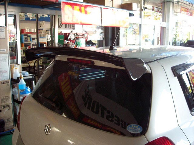 スイフト スポーツ ZC31S × モンスター GTウィング | テクニカルショー