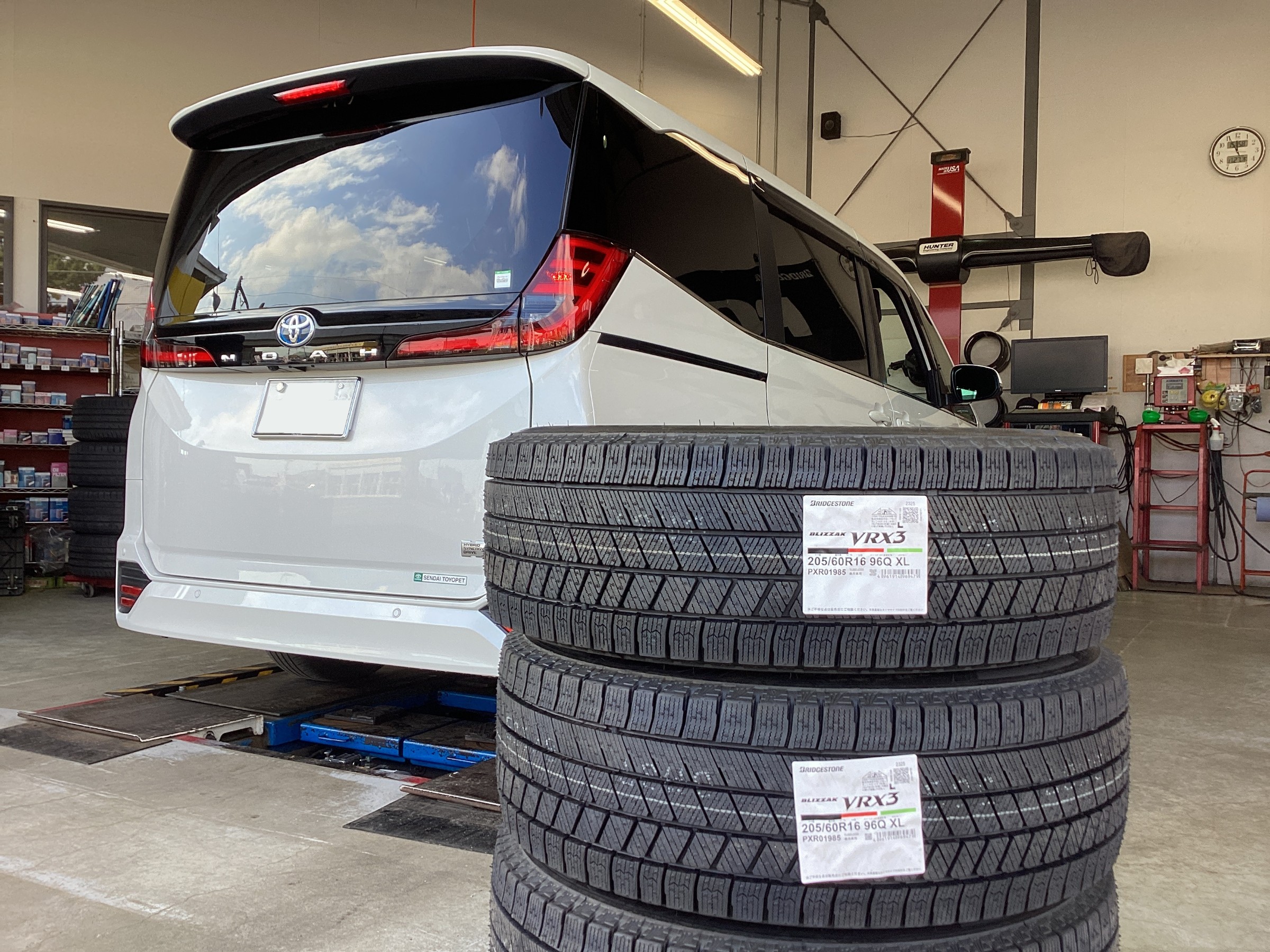 スタッドレスタイヤ装着！ | スタッフ日記 | コクピット 名取 | 車の