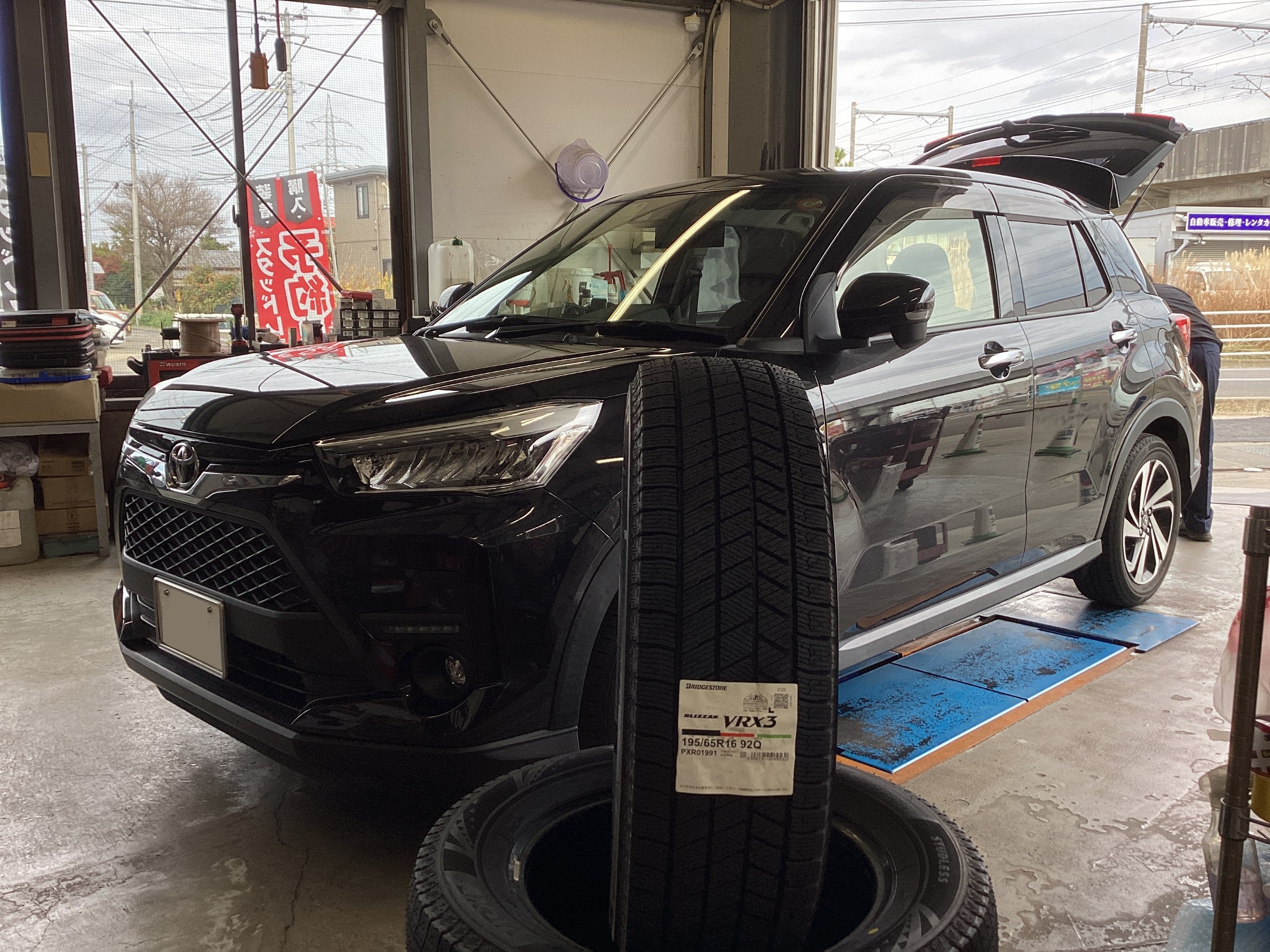 noboru-chanスタッドレス3 2025年製】スタッドレスタイヤ ホイール4本セット BADX D,O,S(DOS