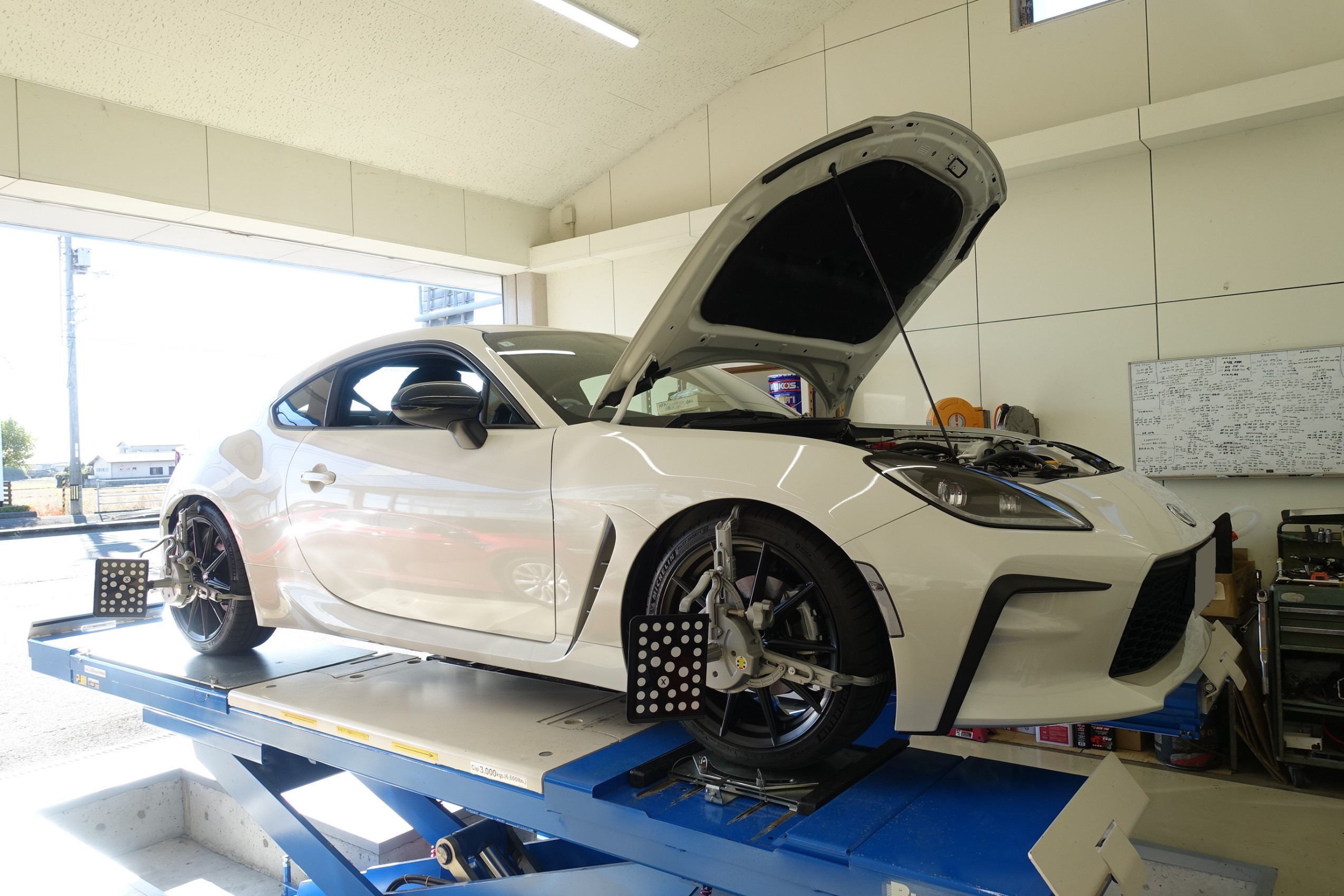 走り』『快適性』『お値段』それら全てのトータルバランスに優れた当店