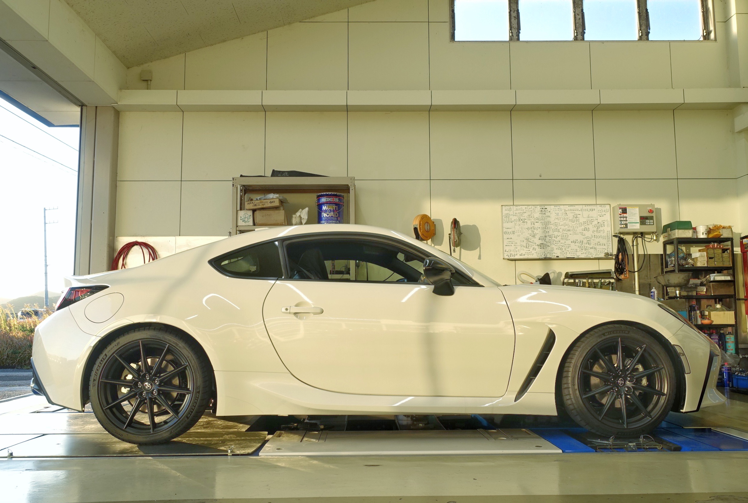 走り』『快適性』『お値段』それら全てのトータルバランスに優れた当店