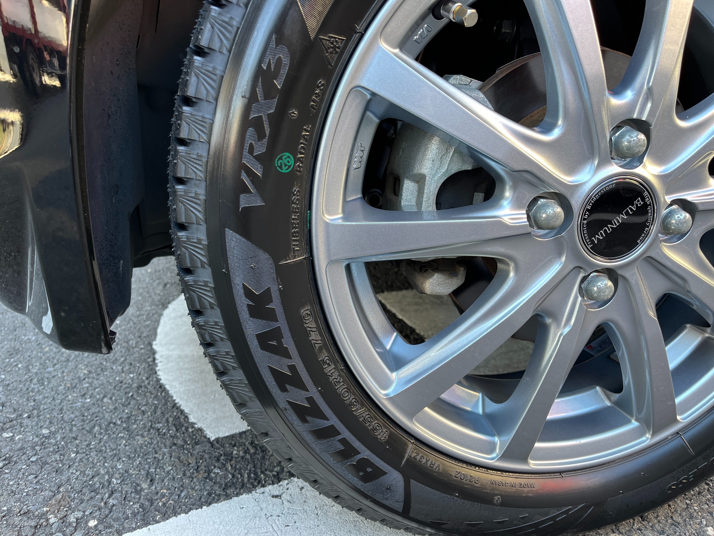 MITSUBISHI DELICA MINI スタッドレスタイヤホイールセット取付 | 三菱