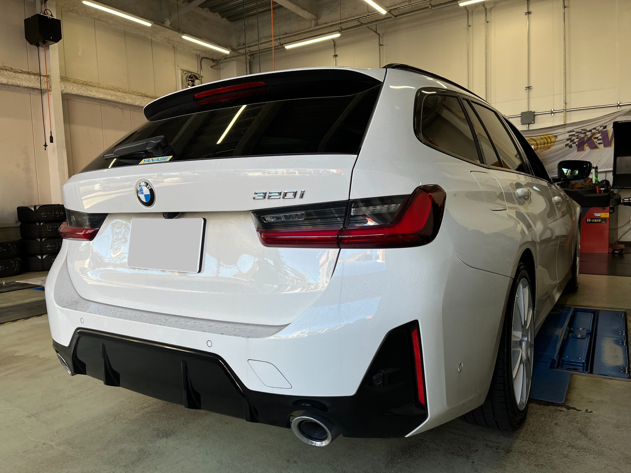 BMW 3シリーズツーリング G21 スタッドレスタイヤホイールセット取付