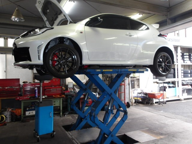 GRヤリス（GXPA16）エンジンオイル交換＆クスコ製「スポーツフラップ