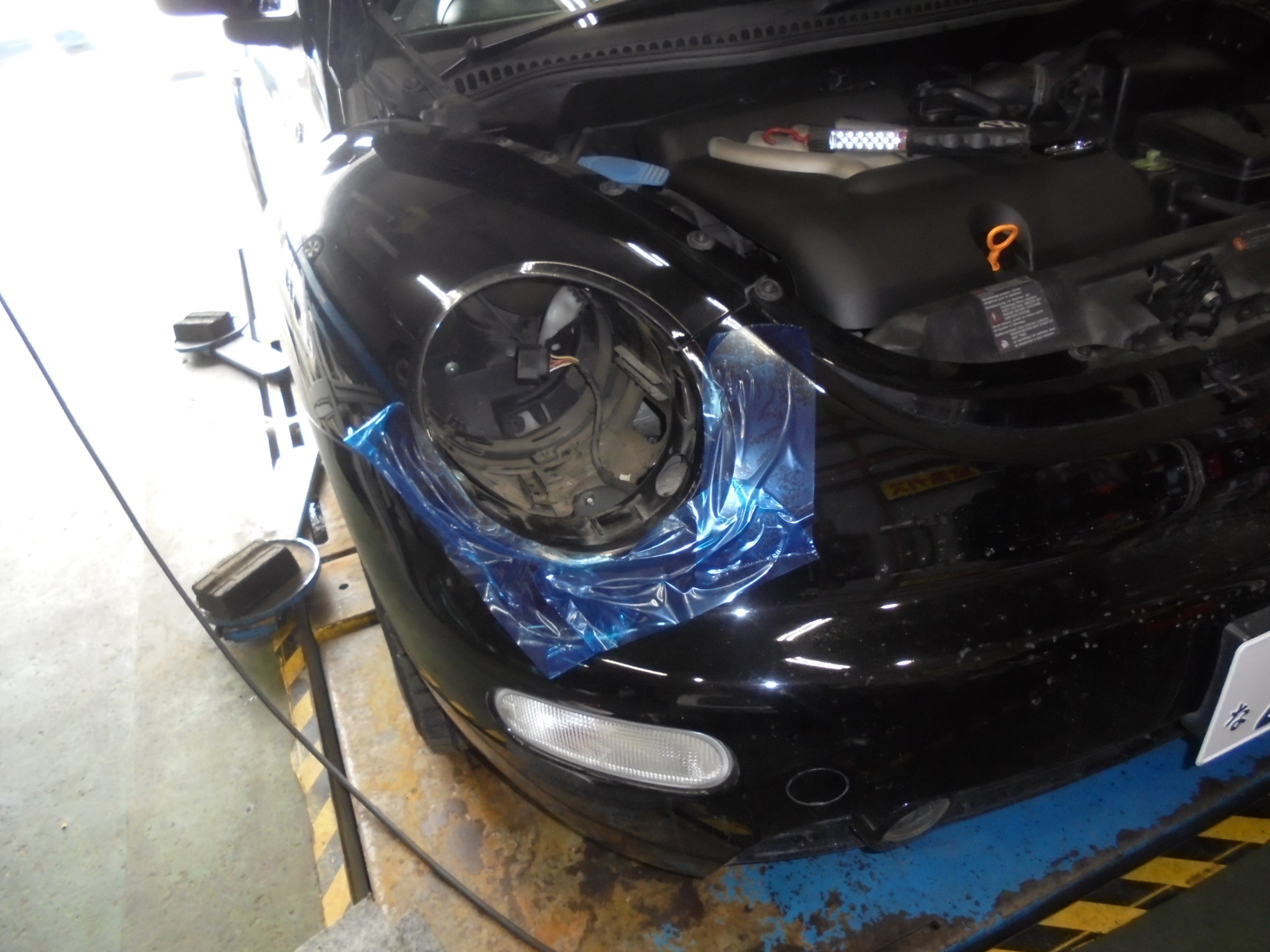 ニュービートル ヘッドライトled化の巻 スタッフ日記 コクピット 白樺 車のカスタマイズにかかわるスタッフより