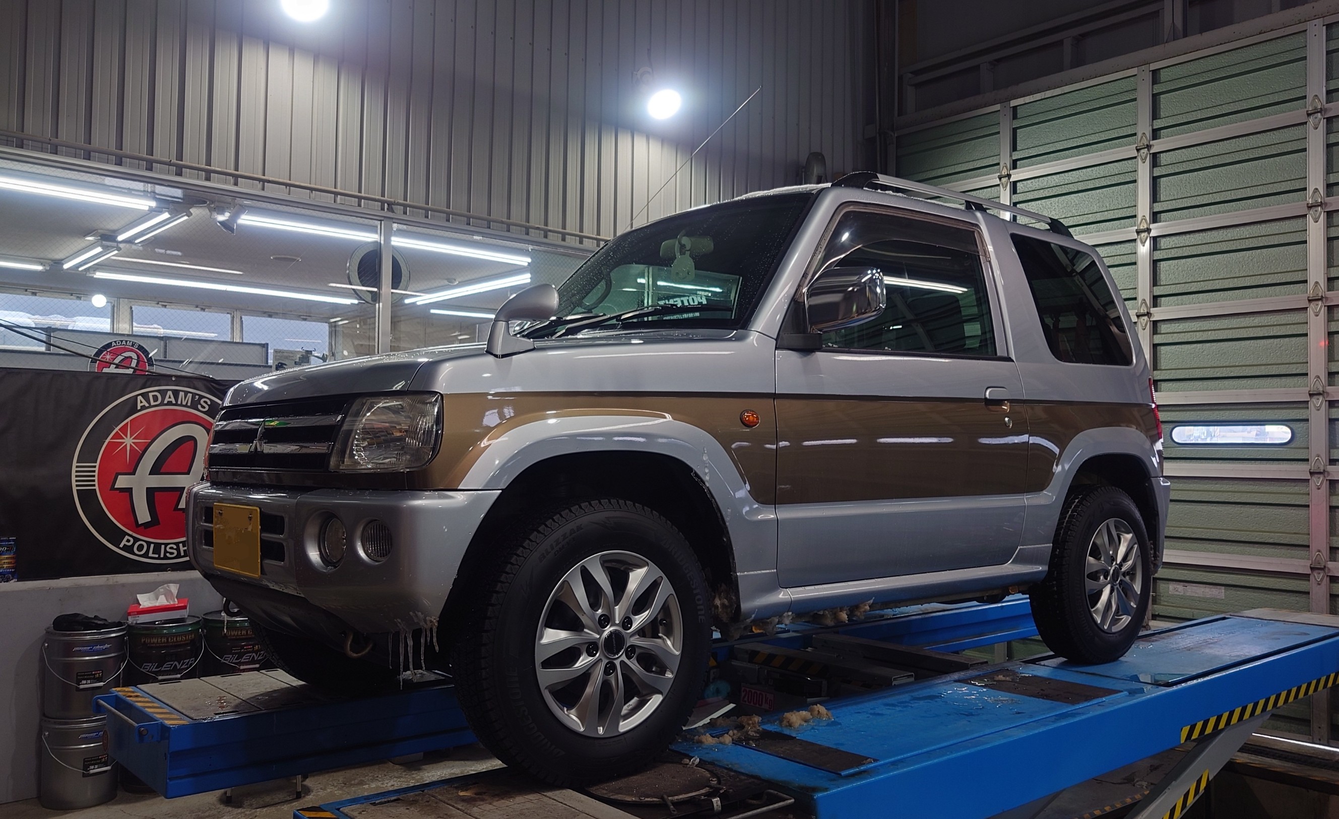 【発送不可】パジェロミニ向け　スタッドレス　2022年製8分山　ブリザック 発送不可】パジェロミニ向け スタッドレス 2022年製8分山 ブリザック