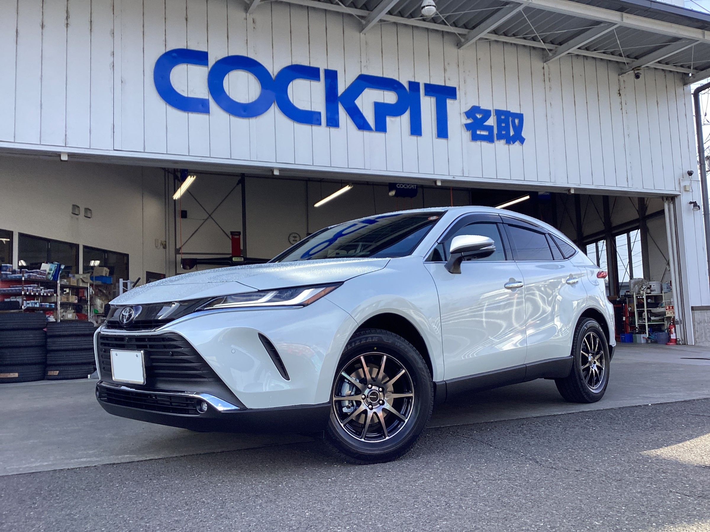 たれぞう様スタッドレス③ スタッドレスタイヤ装着！ | スタッフ日記 | コクピット 名取 | 車の