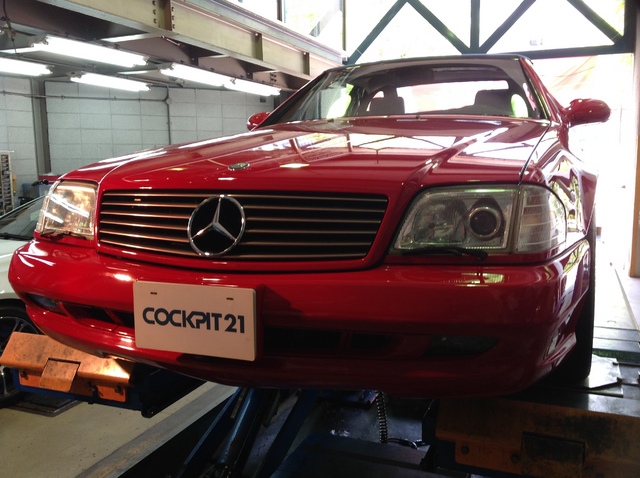 R129 AMG SL73 タイヤ交換 | テクニカルショーケース R129 AMG SL73 タイヤ交換 | テクニカルショーケース