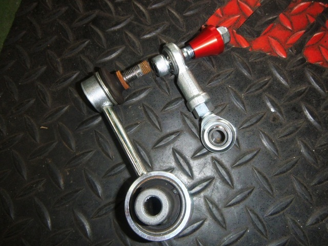 車高調 ブッシュ締め直し アフターパーツ取り付け事例 コクピット 麻生 お店の得意技紹介