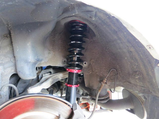 アリストに車高調取り付け よ ひんのさぎょうにっき スタイルコクピット 桑名 お店の得意技紹介