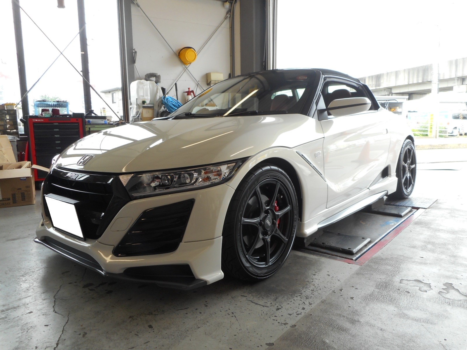 S660無限 Jw5 車高調 取り付け ホンダ S660 カスタマイズ別ショーケース コクピット 名取 お店の取付加工事例紹介