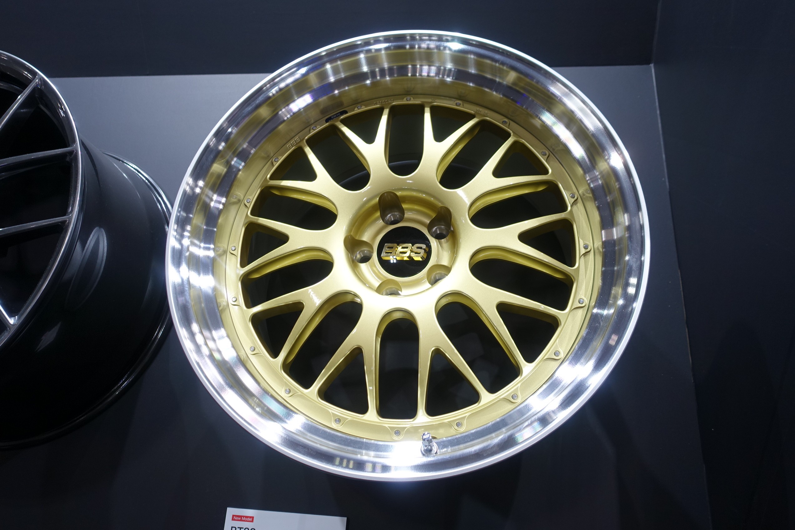 東京オートサロン2026「BBS（ビービーエス）編」 | 店長アサコのブログ