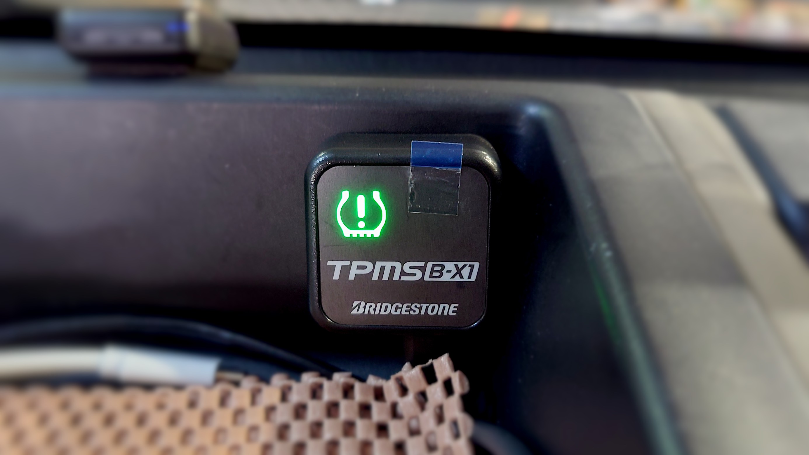 店長オススメの逸品 !! ブリヂストンの タイヤ空気圧モニタリング