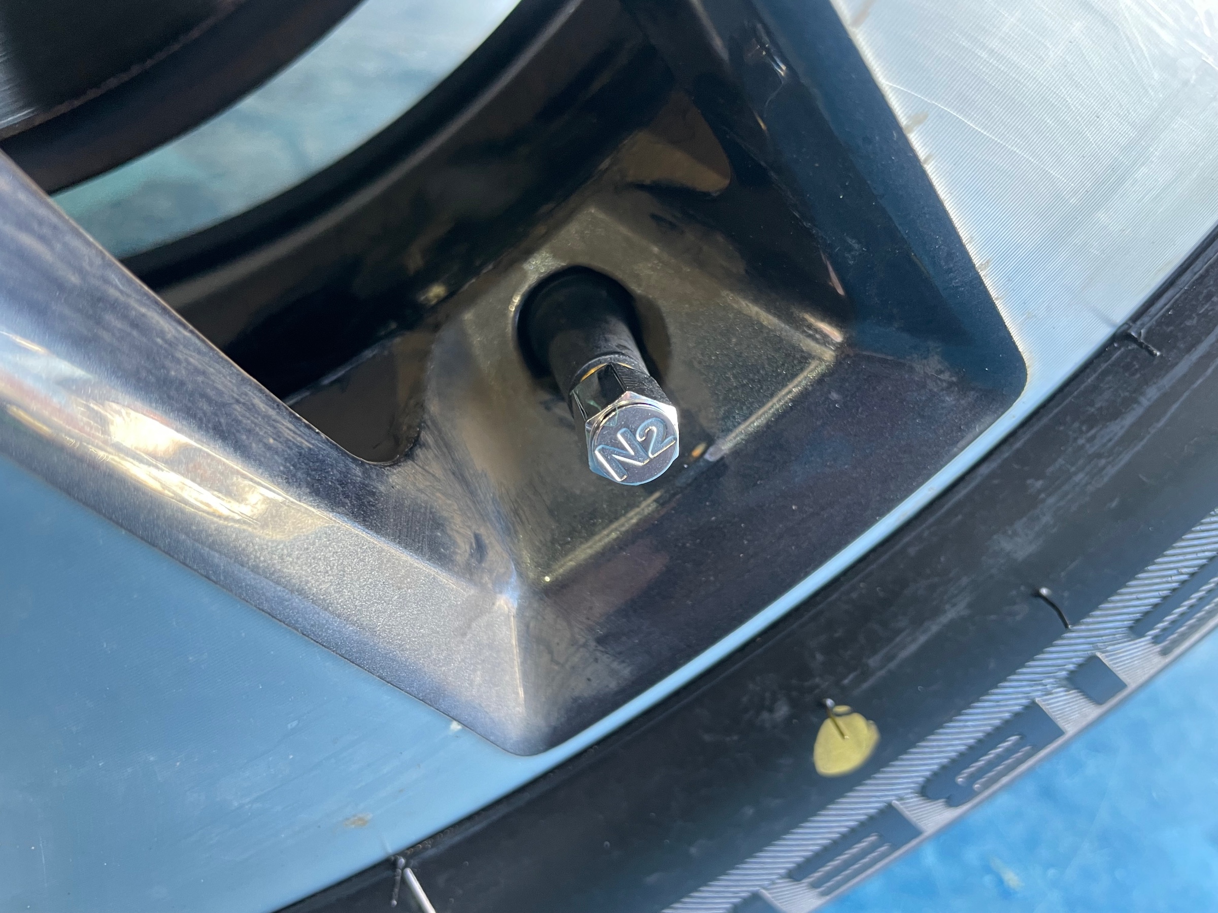 スタイルコクピットズーム　日産 セレナ GFC27　タイヤ交換〈SEIBERLING装着〉