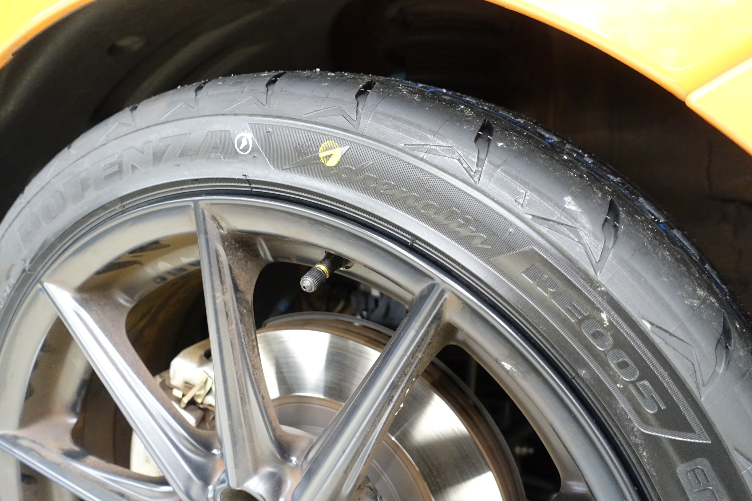 あなたはどちらを選びますか？トヨタGR86（ZN8）に「POTENZA RE-71RZ