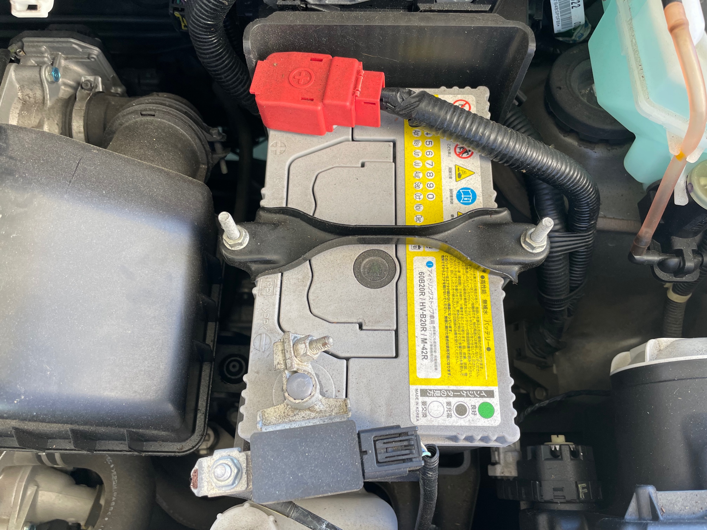 スタイルコクピットズーム　ホンダ N-WGNカスタム JH1　バッテリー交換