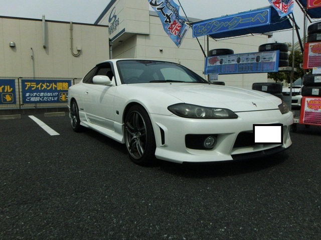 シルビアへ車高調取り付け アフターパーツ取り付け事例 コクピット 麻生 お店の得意技紹介