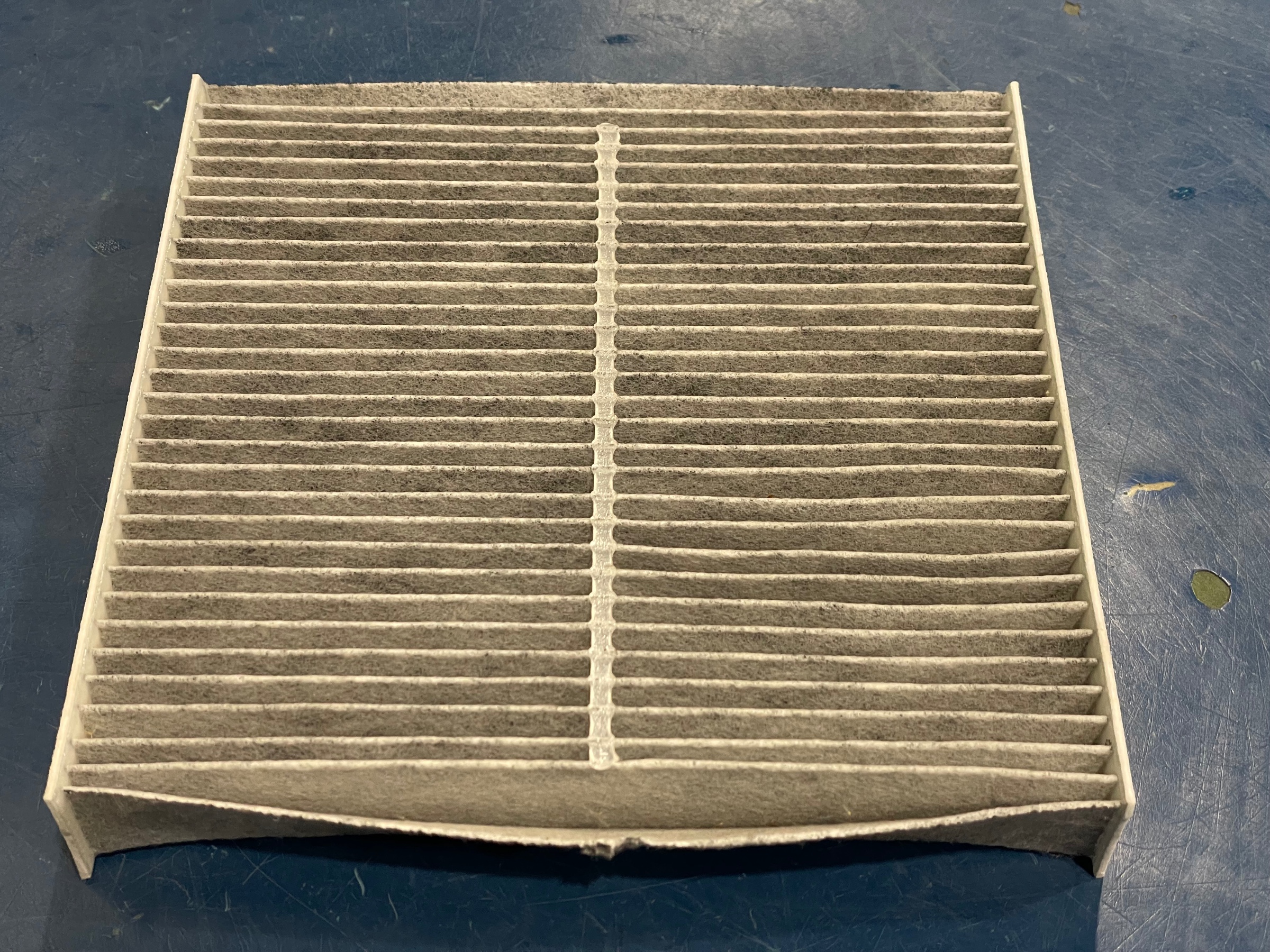 スタイルコクピットズーム　ダイハツ タントカスタム L375S　エアコンフィルター交換